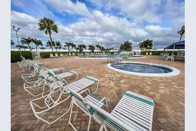 400 SW Golfview Terrace #102, Boynton Beach, FL 33426 - Photo 30