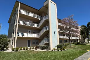 203 Southampton A, West Palm Beach, FL 33417 - Photo 32