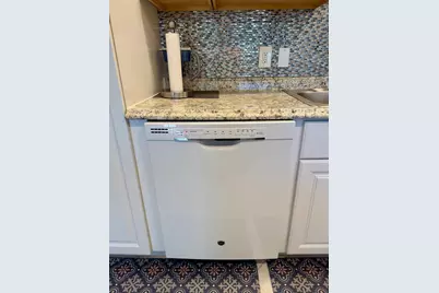 203 Southampton A, West Palm Beach, FL 33417 - Photo 10