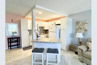 203 Southampton A, West Palm Beach, FL 33417 - Photo 8