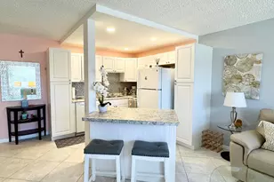 203 Southampton A, West Palm Beach, FL 33417 - Photo 8