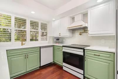 8110 Oakton Court #10b, Lake Clarke Shores, FL 33406 - Photo 6