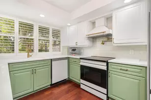 8110 Oakton Ct, Lake Clarke Shores, FL 33406 - Photo 6