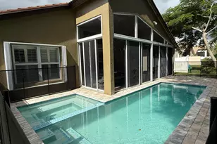 5730 Royal Club Dr, Boynton Beach, FL 33437 - Photo 16