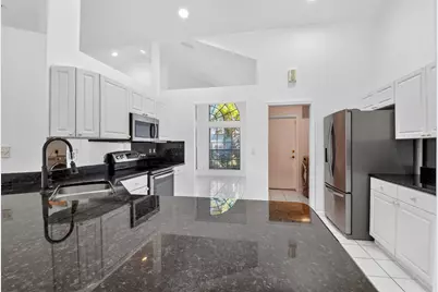 172 Monterey Way, West Palm Beach, FL 33411 - Photo 18