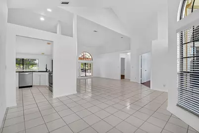 172 Monterey Way, Royal Palm Beach, FL 33411 - Photo 12