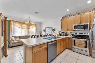 3958 Lake Tahoe Cir, West Palm Beach, FL 33409 - Photo 6