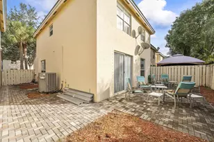 3958 Lake Tahoe Cir, West Palm Beach, FL 33409 - Photo 24