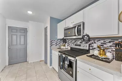 1122 SW Del Rio Boulevard, Port Saint Lucie, FL 34953 - Photo 10