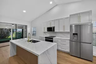 7548 Lexington Club Blvd, Delray Beach, FL 33446 - Photo 8