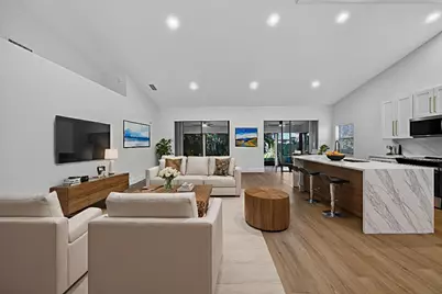 7548 Lexington Club Boulevard #B, Delray Beach, FL 33446 - Photo 12