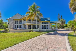3343 S Indian River Dr, Fort Pierce, FL 34982 - Photo 1