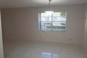 688 Burgundy O, Delray Beach, FL 33484 - Photo 8