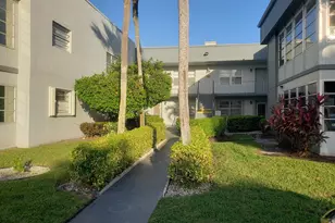 688 Burgundy O, Delray Beach, FL 33484 - Photo 2