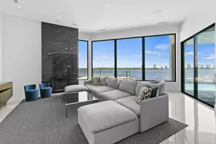 101 Bowsprit Dr, North Palm Beach, FL 33408 - Photo 10