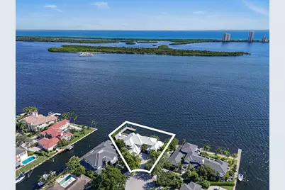 101 Bowsprit Drive, North Palm Beach, FL 33408 - Photo 2