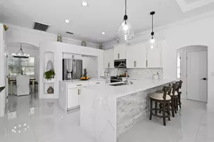 1389 SW Bayshore Blvd, Port Saint Lucie, FL 34983 - Photo 4