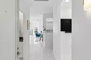 550 Okeechobee Blvd, West Palm Beach, FL 33401 - Photo 2