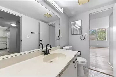 2650 NW 49th Avenue #422, Lauderdale Lakes, FL 33313 - Photo 14