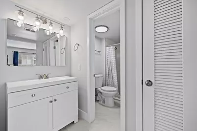 5500 Tamberlane Circle #105, Palm Beach Gardens, FL 33418 - Photo 12