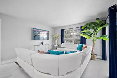 5500 Tamberlane Circle #105, Palm Beach Gardens, FL 33418 - Photo 10