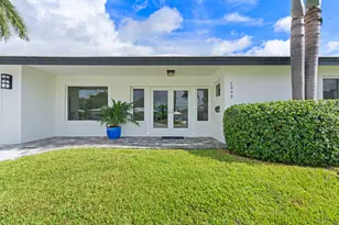 1093 SW 14th St, Boca Raton, FL 33486 - Photo 4