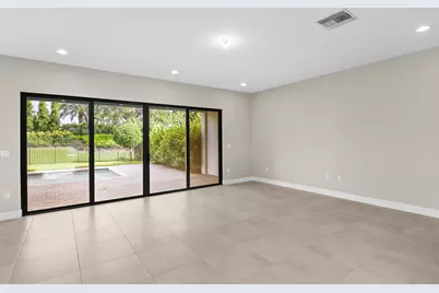 20318 Castle Stuart Avenue, Boca Raton, FL 33434 - Photo 4