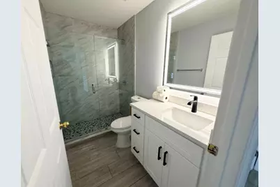 517 NW Sherbrooke Avenue, Port Saint Lucie, FL 34983 - Photo 18