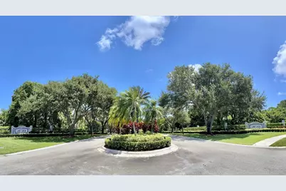 8278 Sand Pine Circle, Port Saint Lucie, FL 34952 - Photo 50
