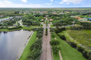 12873 SW Lake Fern Cir, Port Saint Lucie, FL 34987 - Photo 38