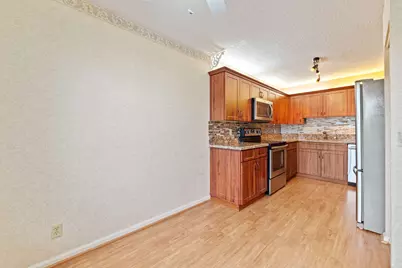 10092 Cedar Point Boulevard #205, Boynton Beach, FL 33437 - Photo 6
