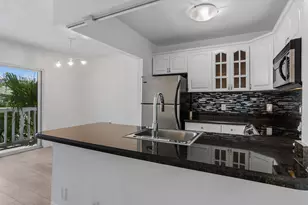 4201 S Ocean Blvd, South Palm Beach, FL 33480 - Photo 2