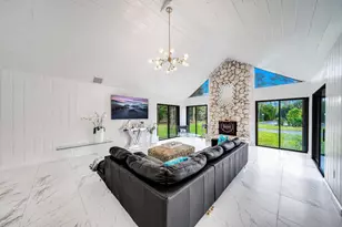 583 Rambling Dr Cir, Wellington, FL 33414 - Photo 2