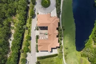 4190 Gator Greens Way, Fort Pierce, FL 34982 - Photo 4