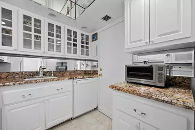 2600 N Flagler Drive #1007, West Palm Beach, FL 33407 - Photo 8