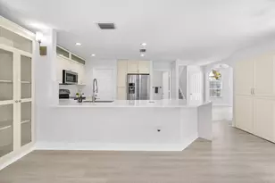 1343 Lake Breeze Dr, Wellington, FL 33414 - Photo 12