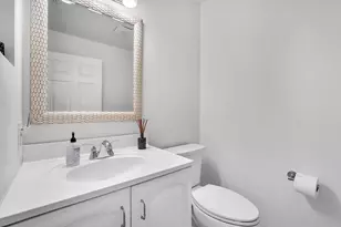 1343 Lake Breeze Dr, Wellington, FL 33414 - Photo 32
