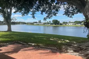 5195 Nicholas Dr, West Palm Beach, FL 33417 - Photo 4