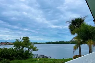 6142 SE Landing Way, Stuart, FL 34997 - Photo 4