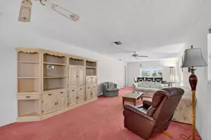 634 Hummingbird Ln, Delray Beach, FL 33445 - Photo 8