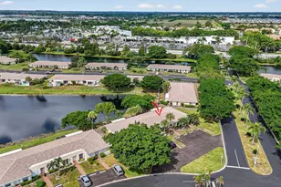 8747 Warwick Dr, Boca Raton, FL 33433 - Photo 30