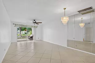 8747 Warwick Dr, Boca Raton, FL 33433 - Photo 10