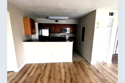 251 SW Palm Drive #204, Port Saint Lucie, FL 34986 - Photo 4