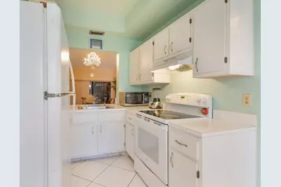 3928 Vine Trail #B, Lake Worth, FL 33467 - Photo 10