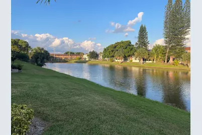 138 Dorchester H, West Palm Beach, FL 33417 - Photo 14