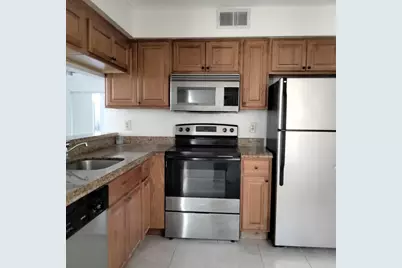 17101 Glenmoor Drive #17101, West Palm Beach, FL 33409 - Photo 2