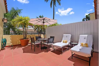 301 Australian Avenue #305, Palm Beach, FL 33480 - Photo 6