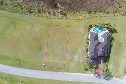 138 SE Tramonto Street, Port Saint Lucie, FL 34984 - Photo 2