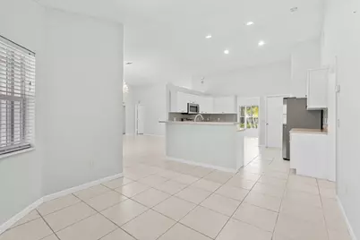 981 SW McCracken Ave Avenue, Port Saint Lucie, FL 34953 - Photo 8