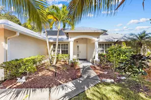 981 SW McCracken Ave Ave, Port Saint Lucie, FL 34953 - Photo 1